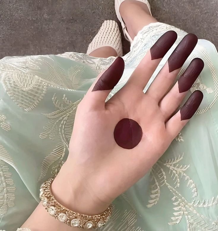 Indian Ticky Mehndi Design