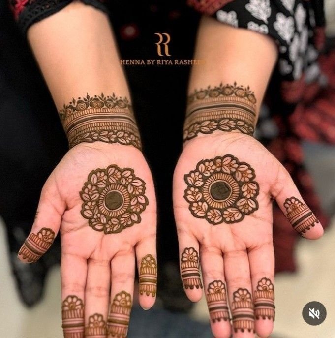 circle-patch-mehndi-design
