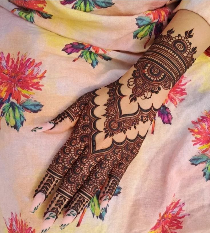 full hand indian mehndi design