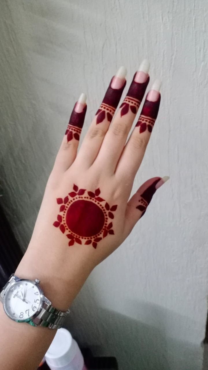Trendy tikki Mehndi Design 2025