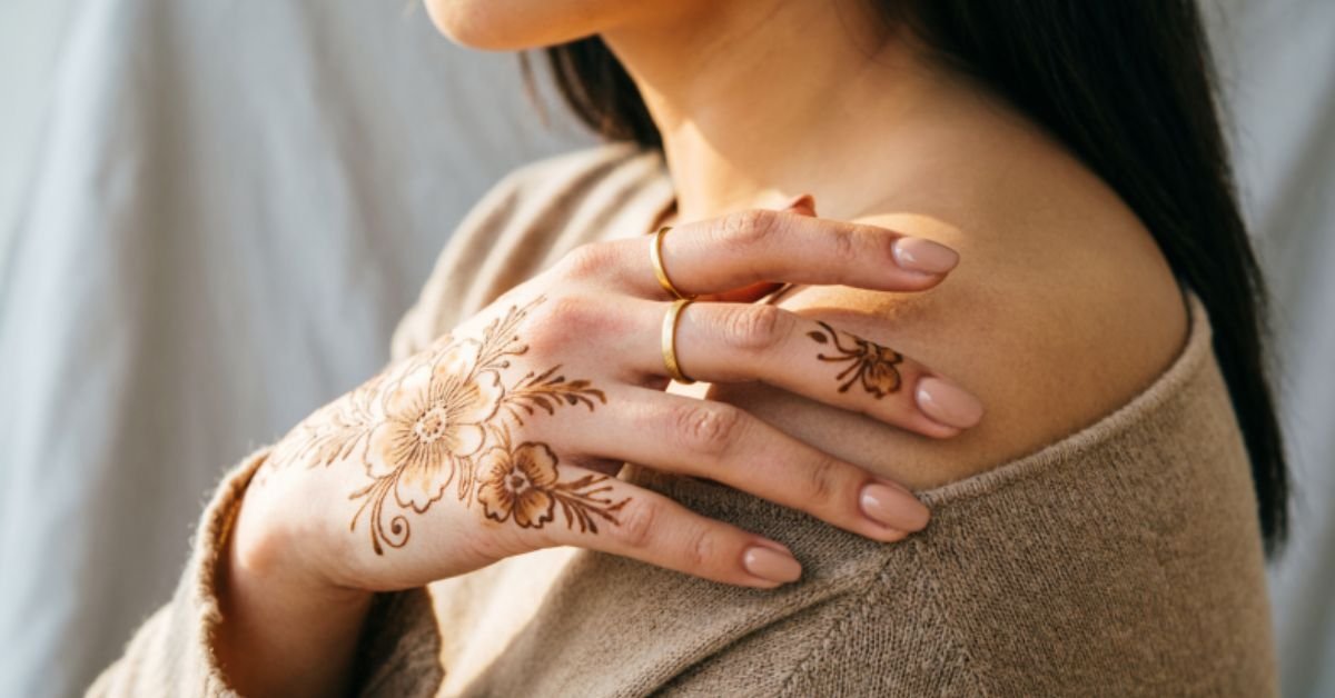 Aesthetic Gen Z Mehndi Design Back Hand Trends for 2026 That Are Totally Slaying Right Now